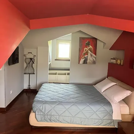 Bed & Breakfast La Scala Del Libro