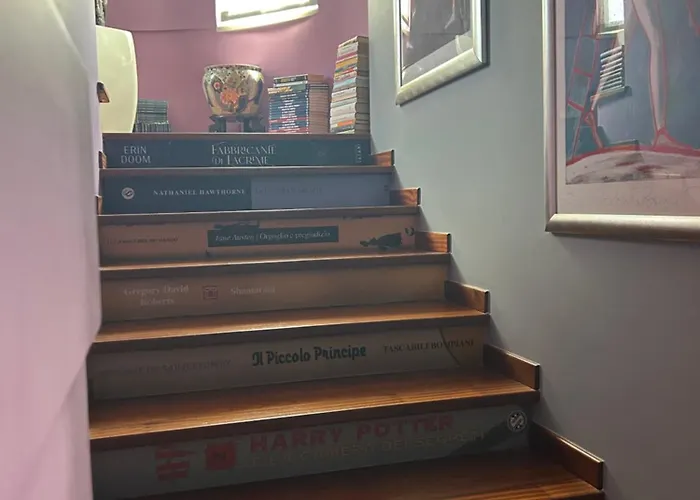 住宿加早餐酒店 La Scala Del Libro