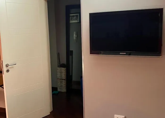 住宿加早餐酒店 La Scala Del Libro